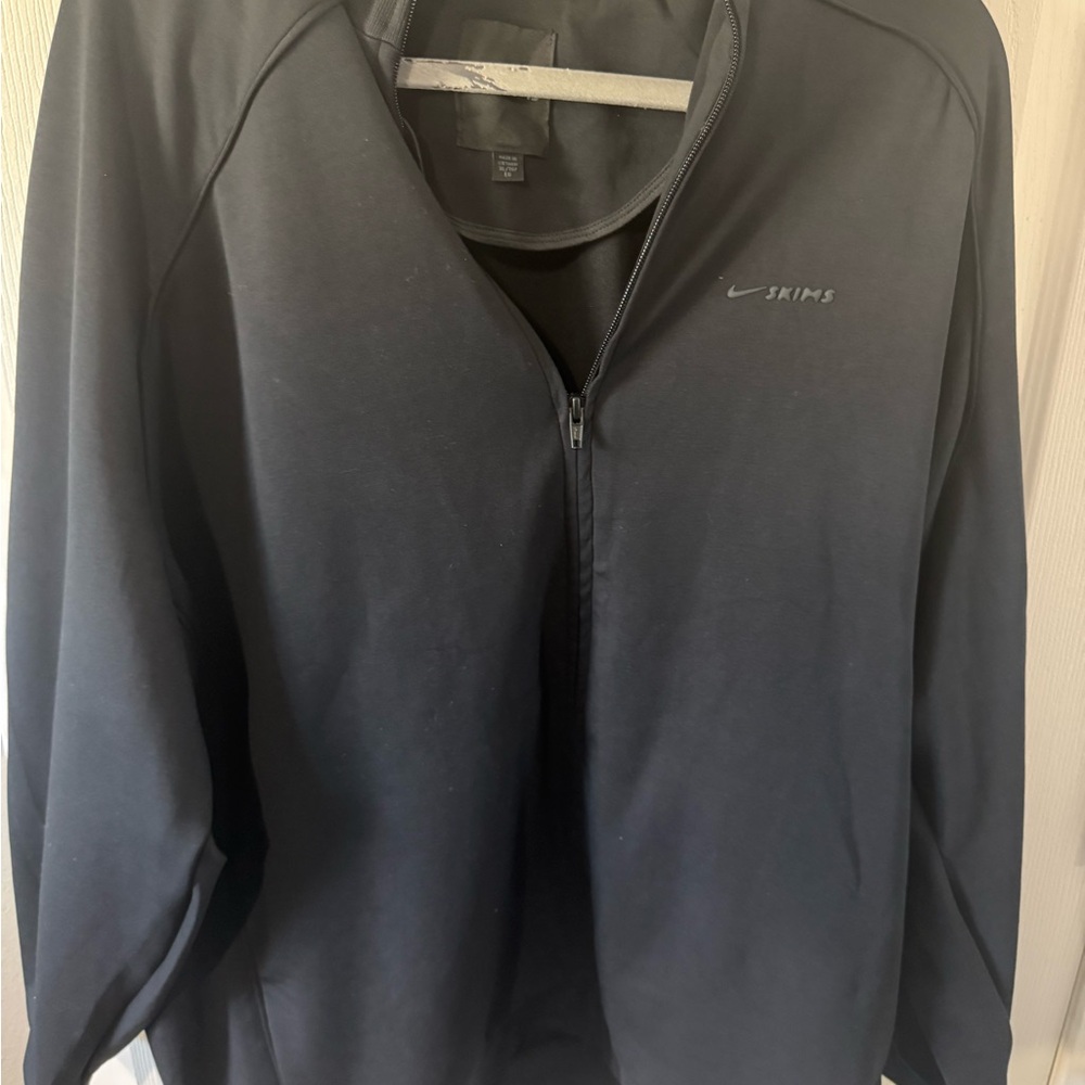 SKIMS x Nile Black Zip-Up Jacket